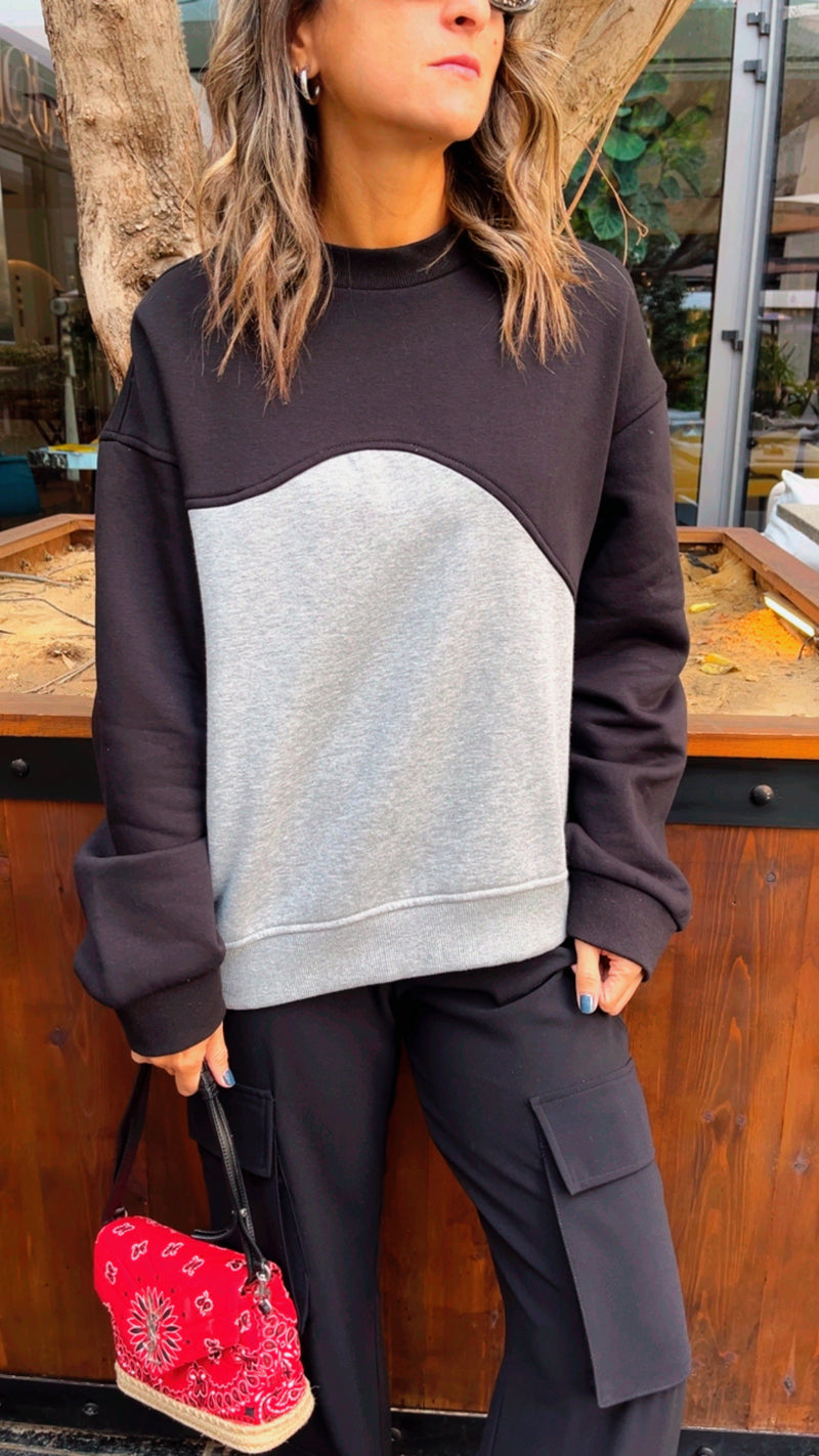 Black Billy Statement Sweatshirt