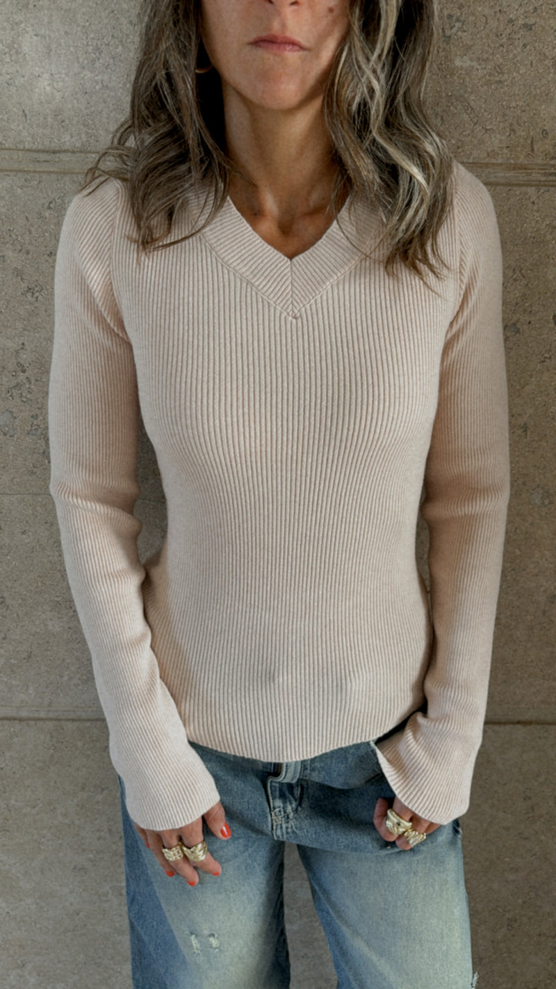 Beige V-Neck Contour Elevated Pullover