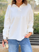 White Collard Long Sleeve Pullover