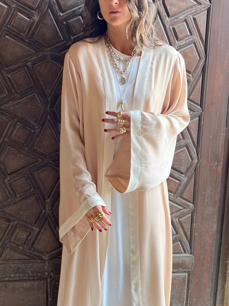 PREORDER Beige Border Glowy Kimono