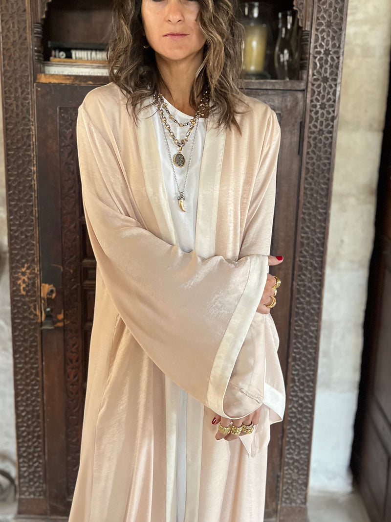 PREORDER Beige Border Glowy Kimono