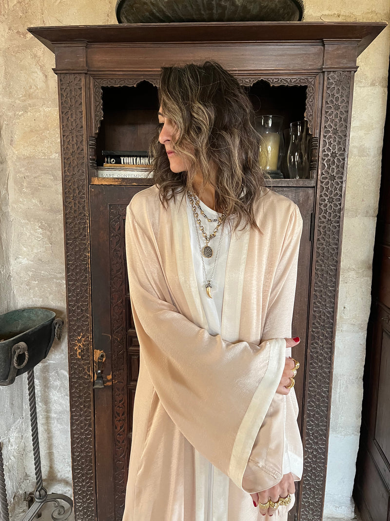 PREORDER Beige Border Glowy Kimono